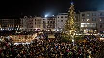Rozsvícení vánočního stromu na Horním náměstí, 20. listopadu 2022, Olomouc.