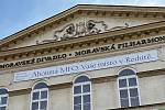 Budova Moravského divadla a Moravské filharmonie na Horním náměstí v Olomouci. Ilustrační foto