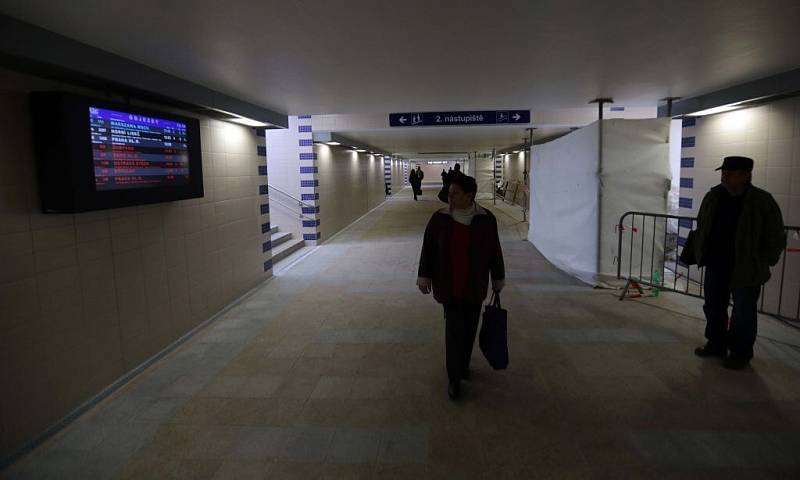 Zrekonstruovaný podchod k nástupištím na olomouckém hlavním nádraží
