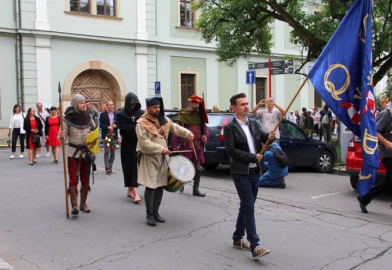 Pietní průvod k připomínce vraždy krále Václava III. v Olomouci, 4. srpna 2021