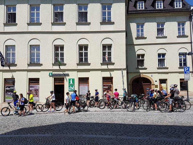 Možnost uschovat si kola teď nově nabízí cyklistům Informační centrum ve Šternberku