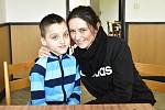 Dětské odpoledne pro Tomička v Grygově, 15. 2. 2020.Tommy Burghardt a jeho maminka Andrea Plachá z Velkého Týnce