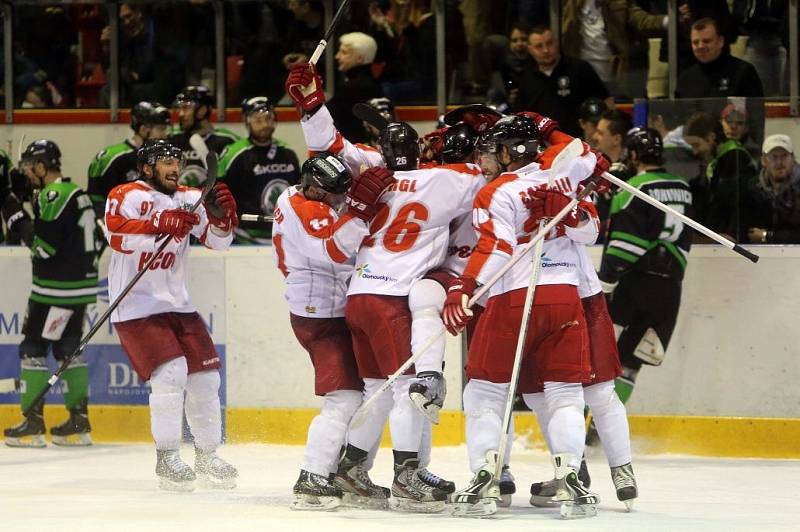 Extraligové oslavy na zimním stadionu v Olomouci