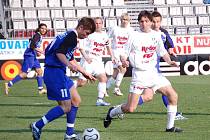 Přes defenzivu 1. HFK Olomouc dirigovanou Martinem Kotůlkem se fotbalisté juniorky SK Sigma Olomouc neprosadili.