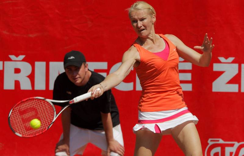 Jana Novotná na tenisové exhibici při Czech Open v Prostějově v roce 2011