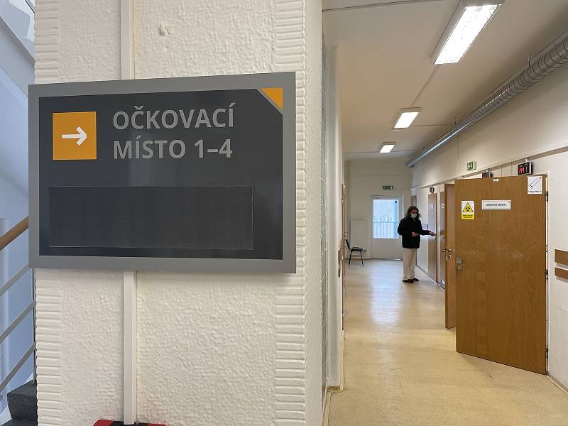 Fakultní nemocnice Olomouc otevřela nové očkovací centrum pro Covid-19, 21. ledna 2021