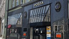 Pobočka České pošty na Horním náměstí v Olomouci, březen 2023.