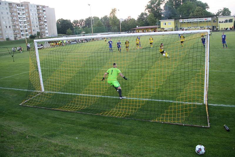 Fotografie ze zápasu 1. kola divize E mezi celky FK Nové Sady a FC TVD Slavičín