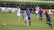 Fotbalisté HFK Olomouc (v bílém) porazili Frýdek-Místek 2:0