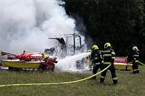 U Lipiny ve středu likvidovali hasiči požár zemědělské techniky.
