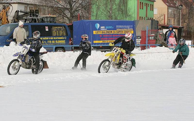 Motoskijöring ve Šternberku