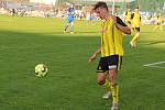 Fotbalisté Nových Sadů porazili doma lídra divizní tabulky Kozlovice 4:1 (3:0).