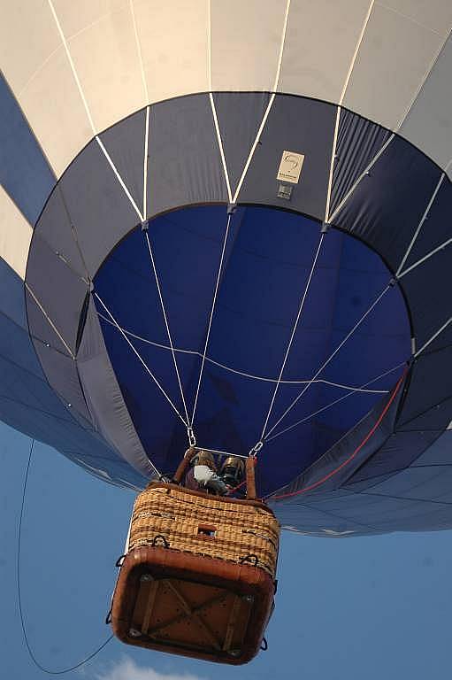 Balony nad Bouzovem