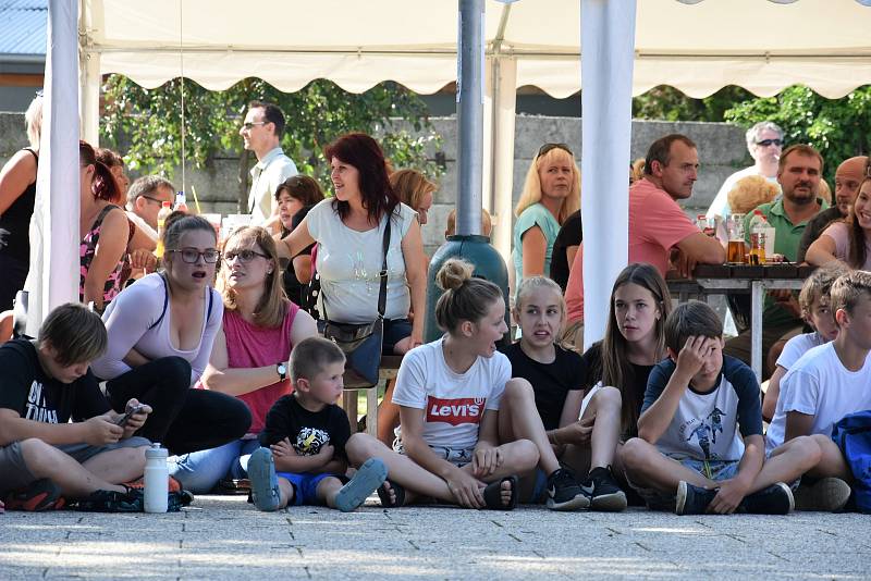 Zakončení školního roku na ZŠ v Senici na Hané, 21. 6. 2019