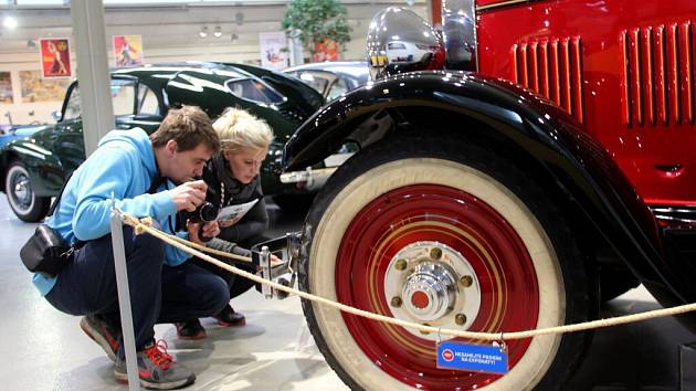 Muzeum historických automobilů Veteran Arena v Olomouci 