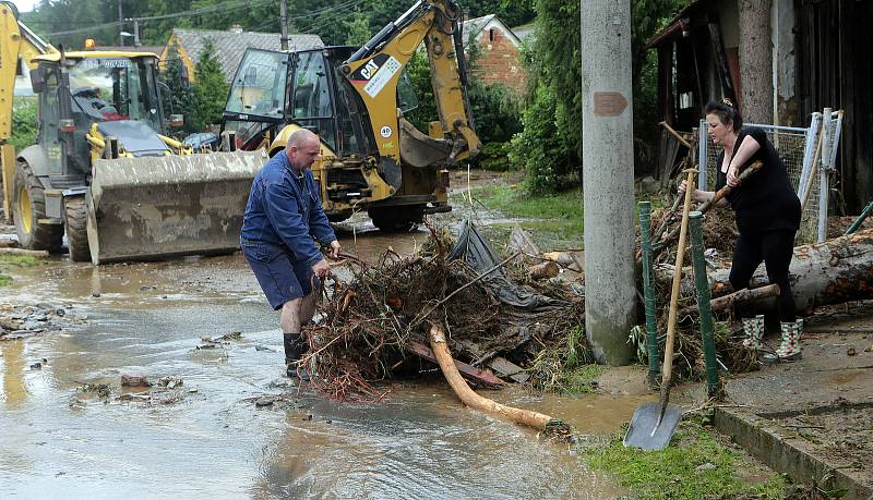 Břevenec po bleskové povodni, 8. června 2020 odpoledne