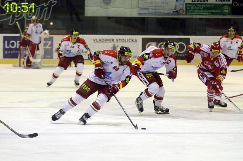 HC Olomouc vs Oceláři Třinec