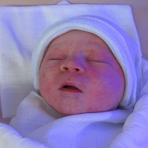 Eliáš Knothe z Jeseníku, první novorozenec roku 2023 jesenické porodnice.