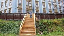 Proluka u Muzea umění v Olomouci nabídne koncerty, besedy a aktivity pro rodiny s dětmi. Návštěvníci budou vstupovat vchodem z Denisovy ulice, kde je vybudováno nové schodiště