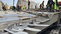 Betonování mostu v Masarykově třídě v Olomouci, 24. února 2021