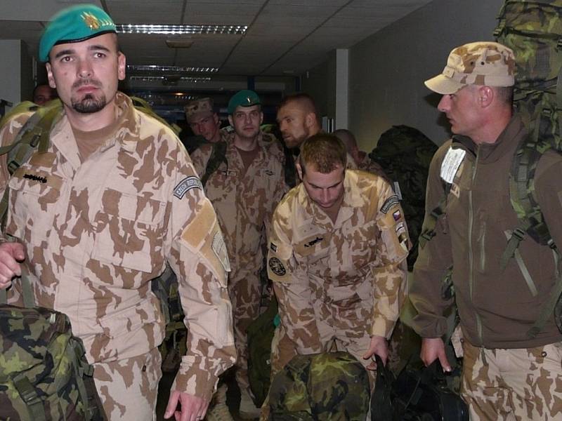 Odlet vojáků z Přáslavic do Afghánistánu 