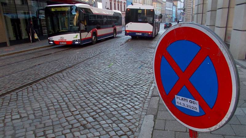 Ulici 8. května v centru Olomouce zavře oprava, neprojedou ani autobusy