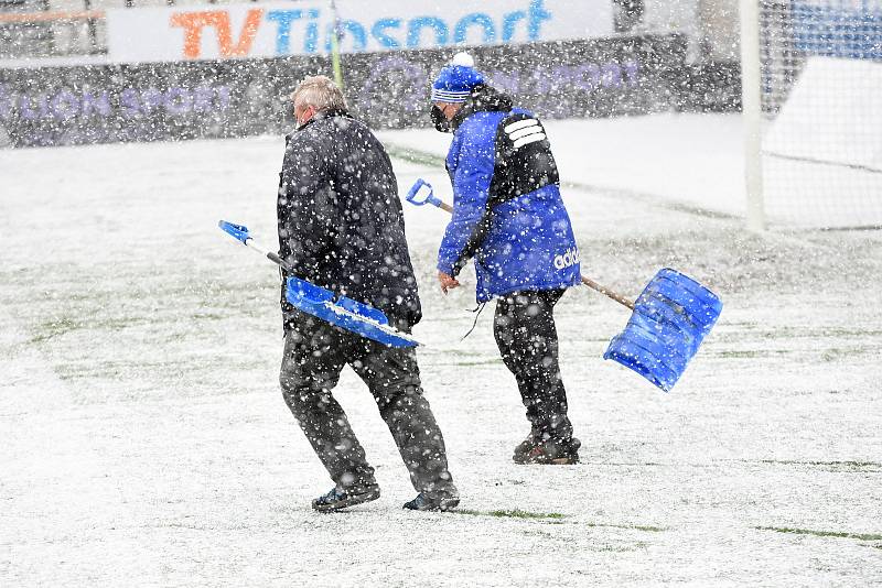 Olomouc remizovala doma se Slováckem v dohrávce 23. kola 0:0.uklízecí četa