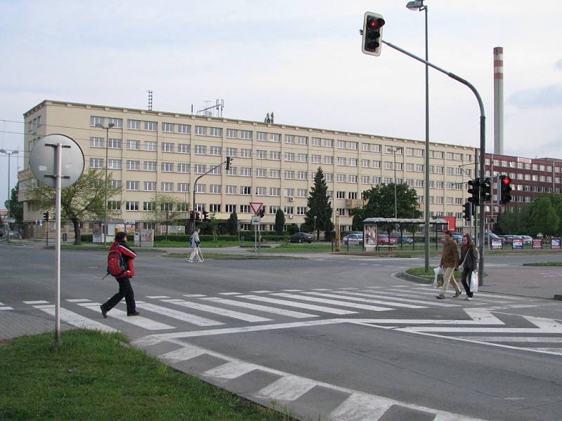 Budova policejního ředitelství na třídě Kosmonautů