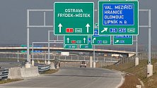 Výstavba dálnice D1 Lipník - Přerov - konec září 2019. Ilustrační foto