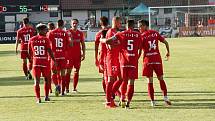 Fotbalisté HFK Olomouc (v bílém) prohráli v 1. kole MOL Cupu se Zbrojovkou Brno 0:3.