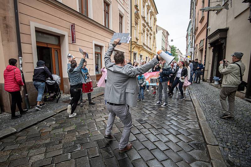 Majálesový průvod studentů UP v Olomouci. 25. května 2022