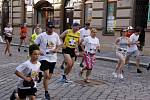 Součástí olomouckého půlmaratonu je i Rodinný běh. V 17 hodiny se na něj vydaly stovky účastníků.