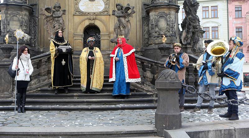 Tři králové vyrazili do ulic Olomouce.