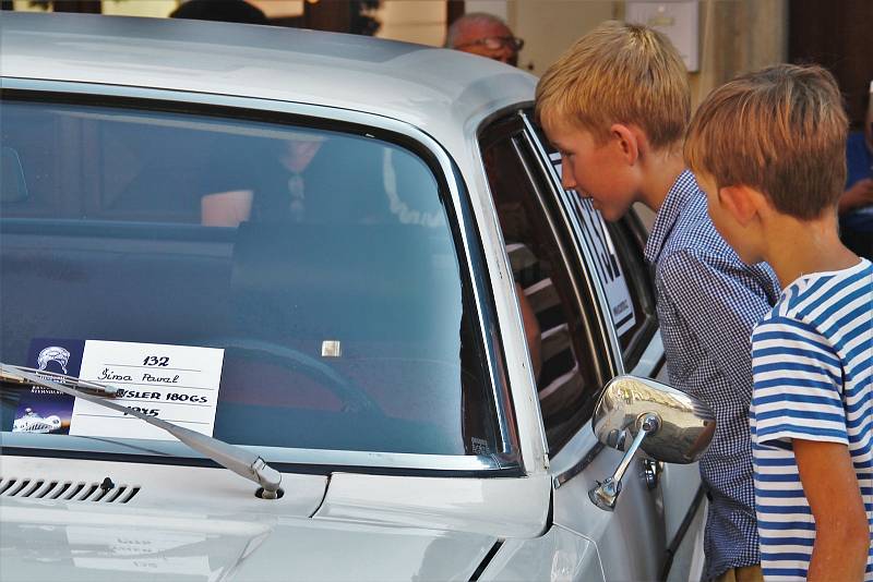 Ecce Homo Historic, dopolední program na Hlavním náměstí ve Šternberku, 11. 9. 2021