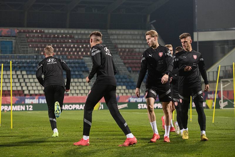 Trénink české fotbalové reprezentace v Olomouci. Ondřej Zmrzlý, Antonín Růsek