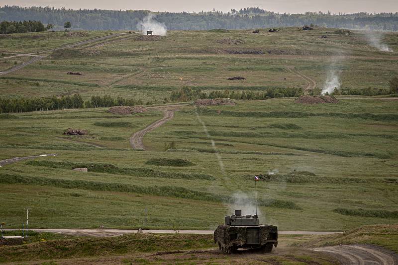 Obrněnec Lynx KF41 na mediálním dnu při testování bojových vozidel pěchoty (BVP) z tendru pro českou armádu ve vojenském prostoru Libavá, 27. května 2021