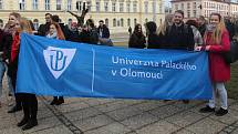 Protest studentů na Žižkově náměstí v Olomouci. 15. března 2018