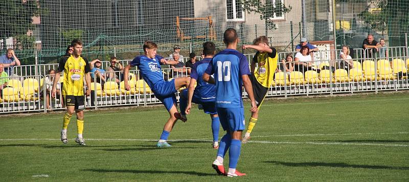 Fotografie ze zápasu 5. kola divize E mezi celky FK Nové Sady a FK Kozlovice