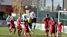 Fotbalisté HFK Olomouc doma nestačili na Uničov, prohráli 0:2.