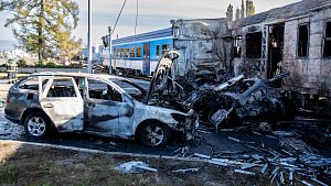 Sražka vlaku s kamionem a následný požár na přejezdu v Divišově ulici, 17. října 2023, Olomouc.