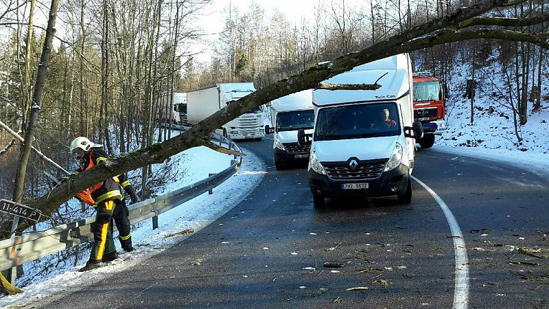 Následky silného větru v Olomouckém kraji, 5. 2. 2020