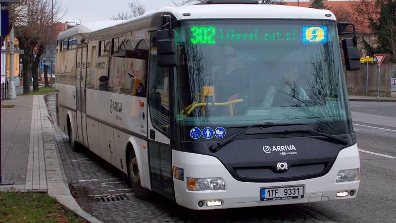 Autobus IDSOK v novém barevném provedení a s novým číslem linky