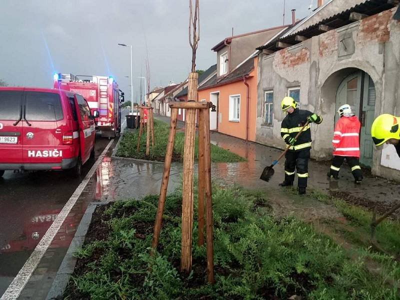 Následky bouřky v Lošticích, 1.7.2019