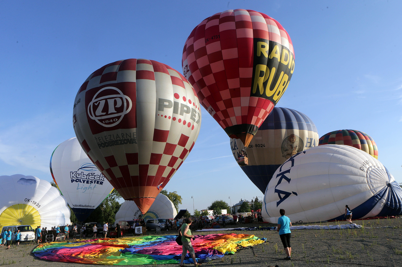 Nebe nad Olomoucí a Bouzovem ozdobí desítky balonů - Olomoucký deník