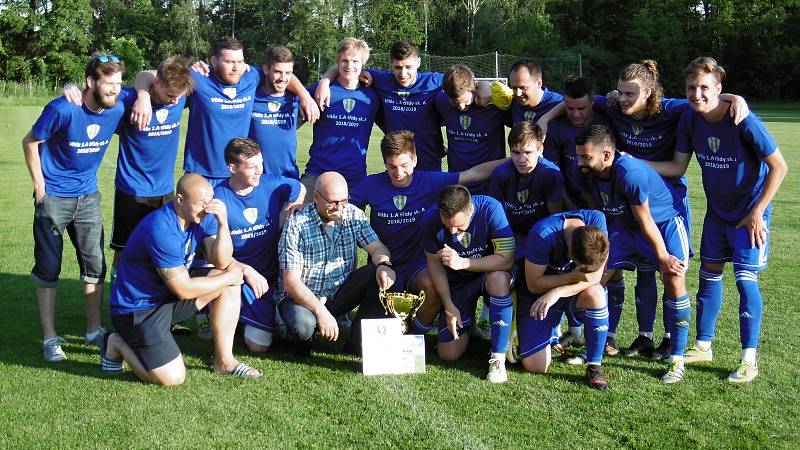 Fotbalisté Bohuňovic porazili Leštinu 7:0 a přezvali pohár pro vítěze I. A třídy, skupiny A.