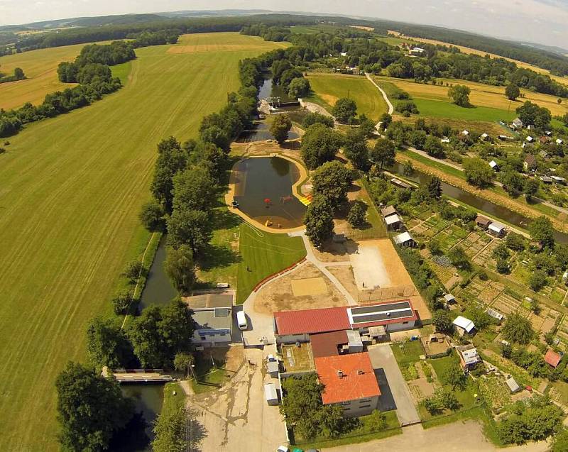 Městské koupaliště v Litovli jako přírodní koupací biotop