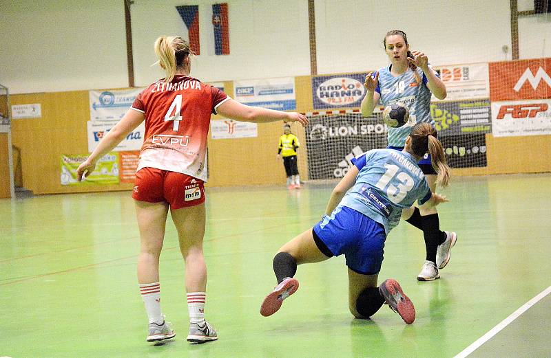 DHK ZORA Olomouc – HK AS Trenčín 27:23 (12:10)