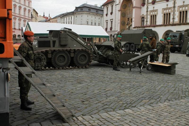 Týden s armádou v Olomouci