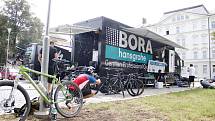 Německá World Tour stáj Bora Hansgrohe si vytvořila zázemí pro závod Czech Cycling Tour v centru Olomouce