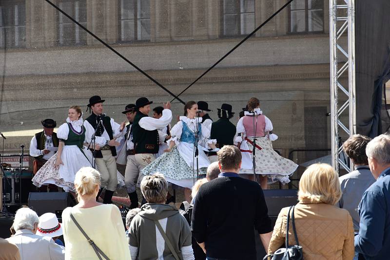 Velikonoční jarmark na Horním náměstí v Olomouci